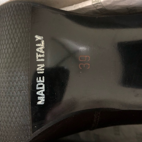 NWT FeetFirst Deep Maroon Italian Leather Pumps size 9b (39) - Picture 13 of 16